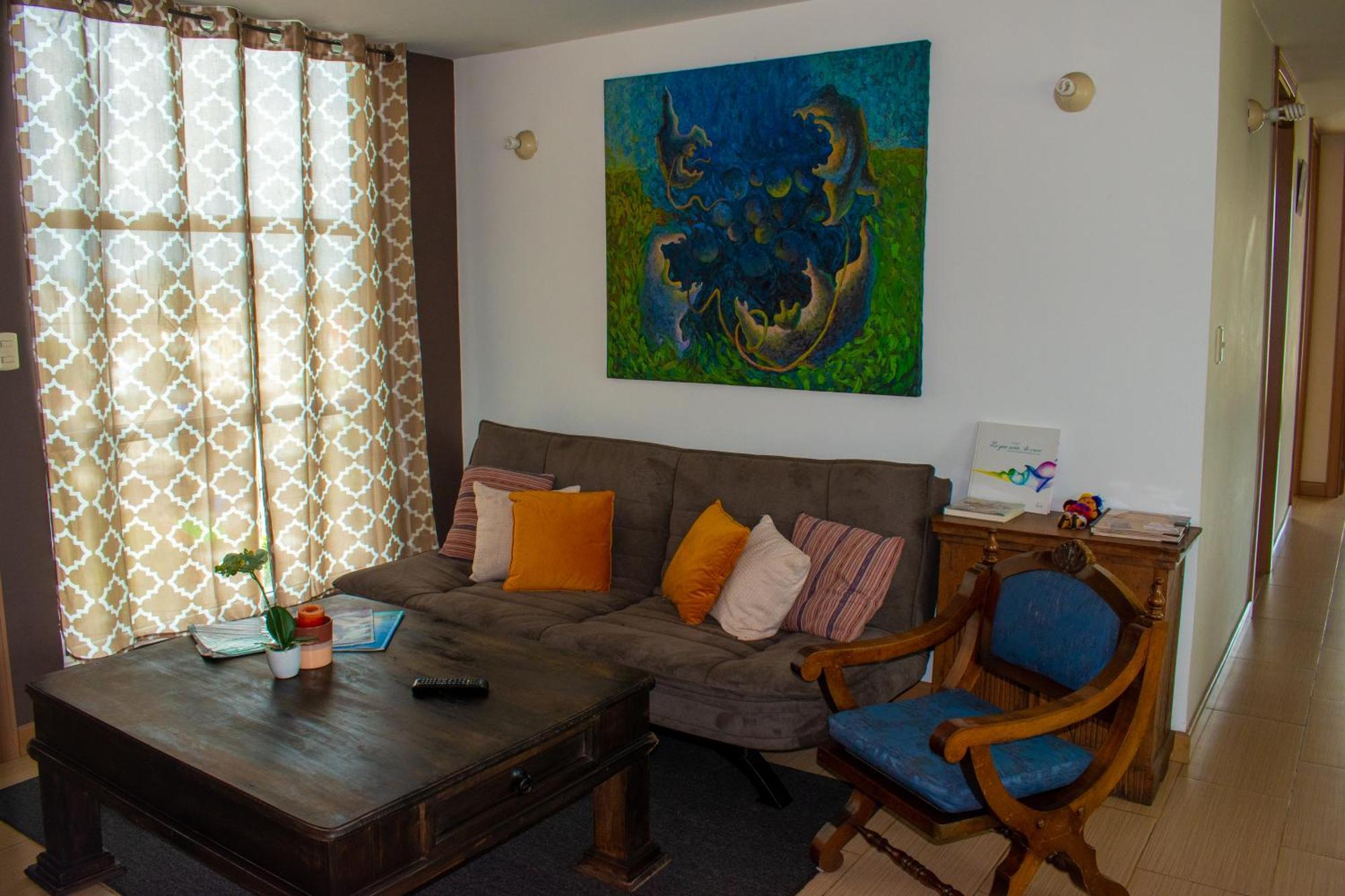 2 Rooms, 1 King Size Bed, 64" Smart Hdtv Гватемала Экстерьер фото